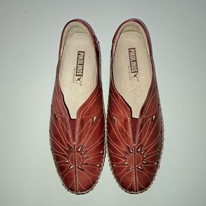 Pikolinos Jerez Sandia Color Leather Floral Loafers Sz 37. Sz 6.5 Ladies